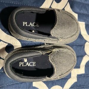 EUC Size 5- The Children's Place toddler boy Gray Moccasins